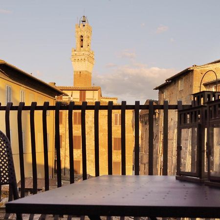 La Costarella - Central With Cozy Terrace Siena Exterior photo